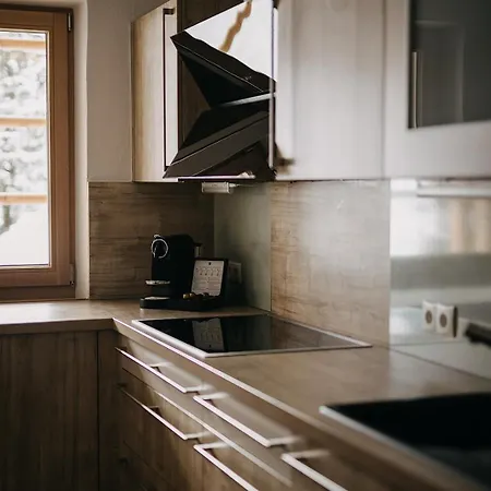 Fraeulein Nannerl - Boutique Mit Saunahaus * Gerlos