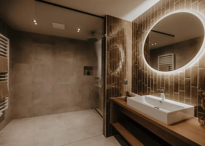 Fraeulein Nannerl - Boutique Mit Saunahaus