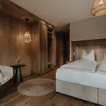 Апартаменты Fraeulein Nannerl - Boutique Mit Saunahaus